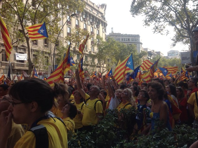 V-day in Barcelona, by Maria Poblet